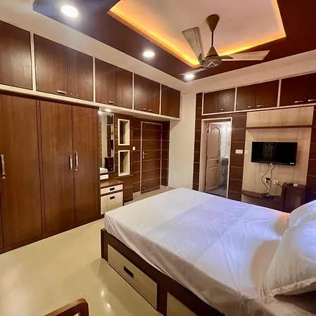 Vsr Comforts Udupi Exterior photo