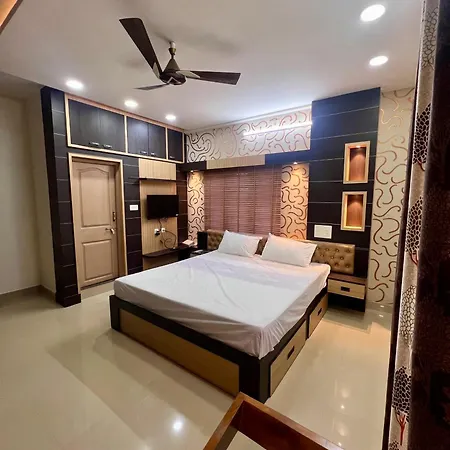 Vsr Comforts Udupi Exterior photo
